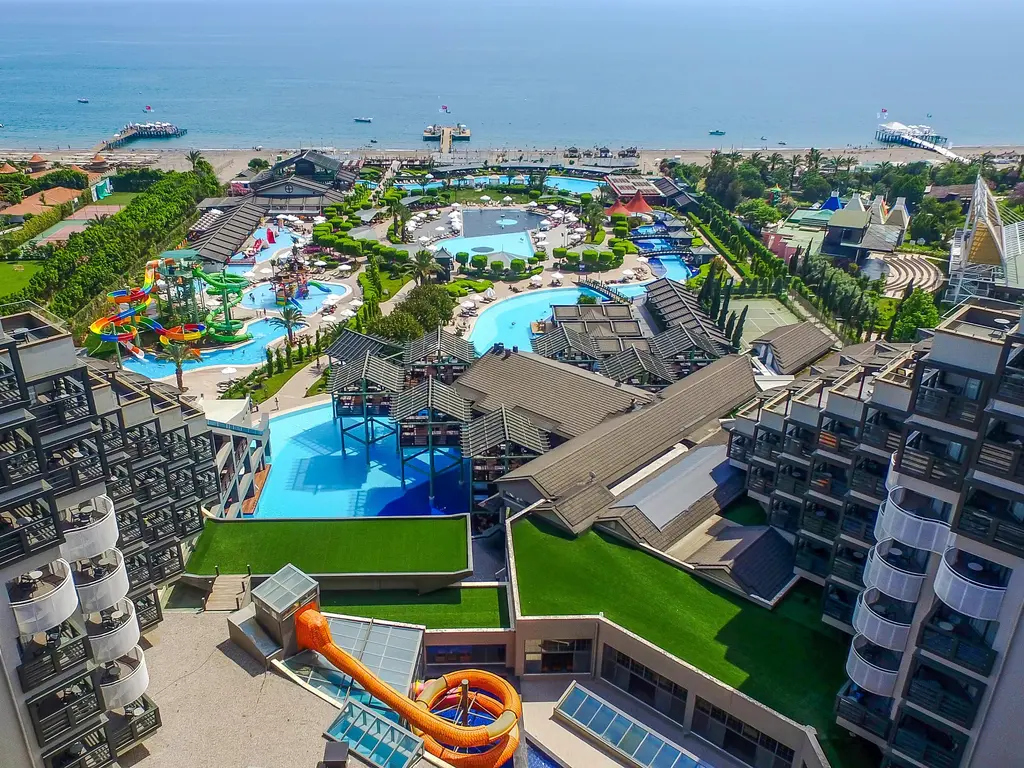 Снимка 2 - Limak Lara Deluxe Hotel & Resort - Анталия-Лара Кунду, Турция