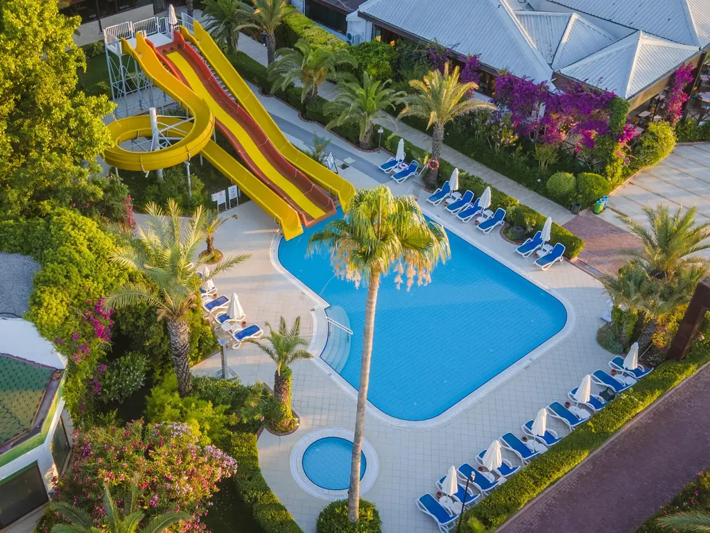 Снимка 3 - Emelda Sun Club - Анталия-Кемер, Турция