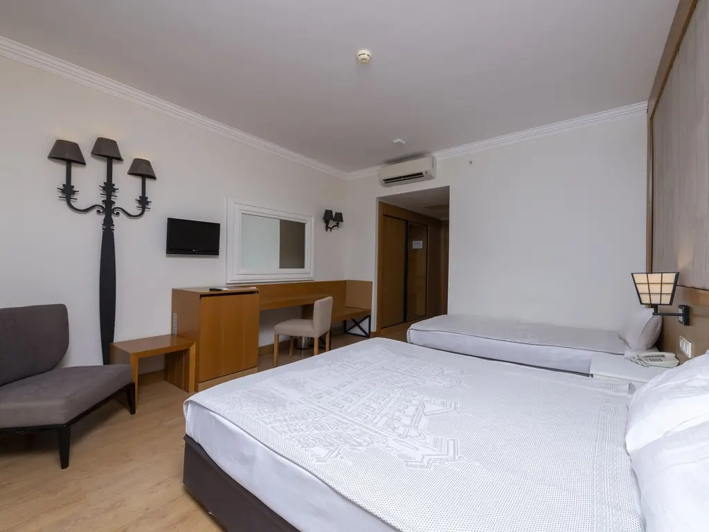 Снимка 24 - LRS Lake & River Side Hotel & Spa - Анталия-Сиде, Турция