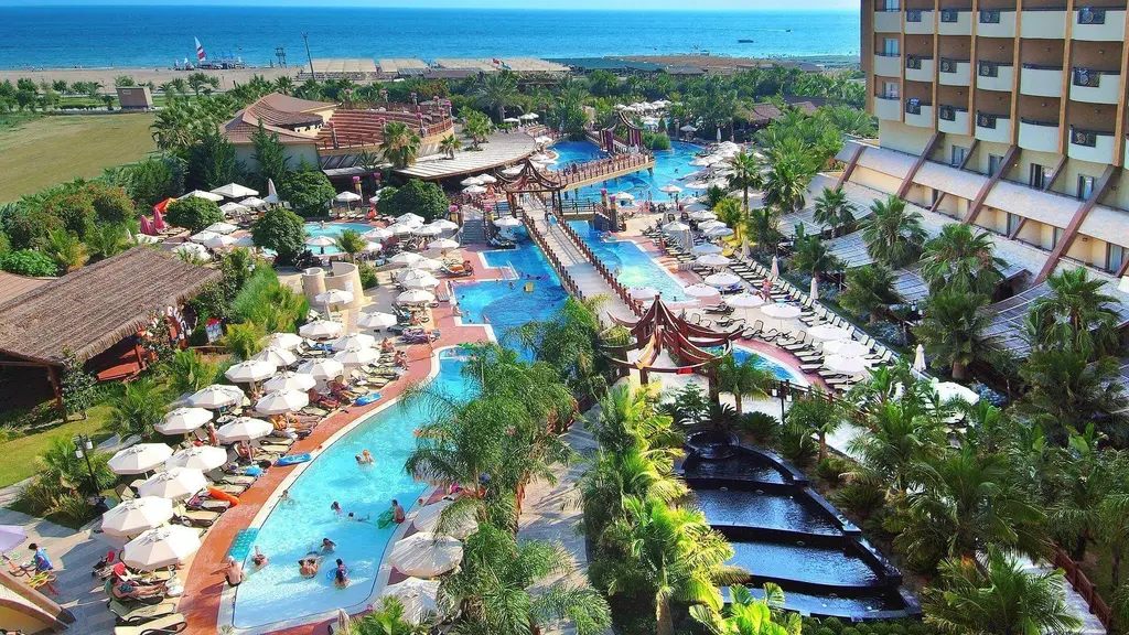 Снимка 3 - Royal Dragon Hotel - Анталия-Сиде, Турция