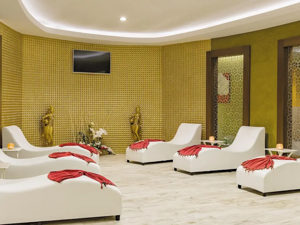 Снимка 34 - Royal Taj Mahal Hotel - Анталия-Сиде, Турция