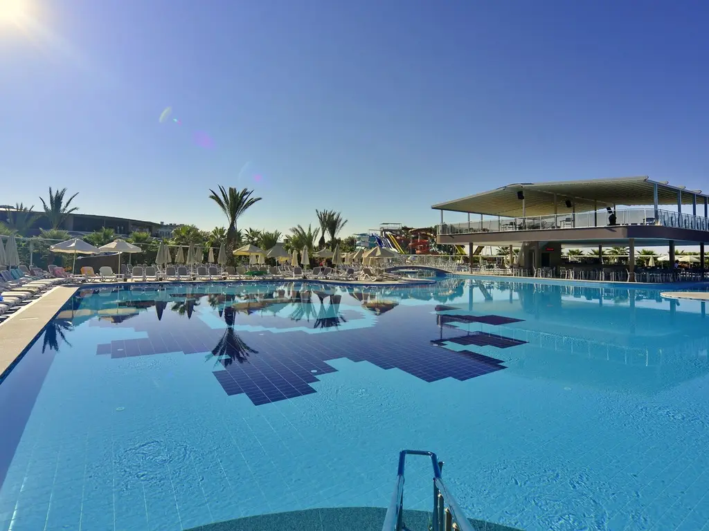 Снимка 5 - Sunmelia Beach Resort Hotel & Spa - Анталия-Сиде, Турция