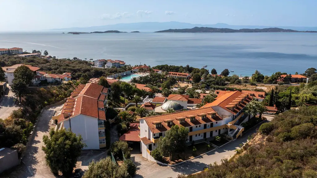 Снимка 2 - Aristoteles Holiday Resort & SPA - Халкидики-Атон, Гърция