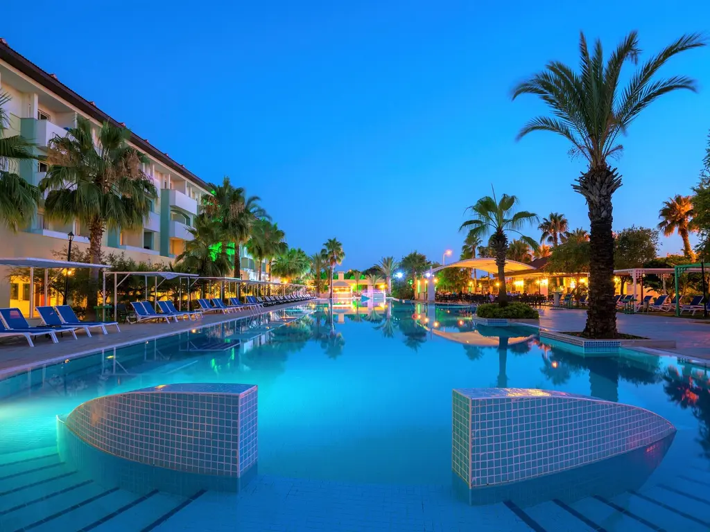 Снимка 9 - Sural Resort Hotel - Анталия-Сиде, Турция