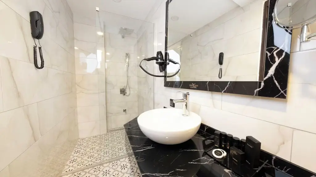Снимка 18 - Duqqan Deluxe Hotel - Кушадасъ, Турция