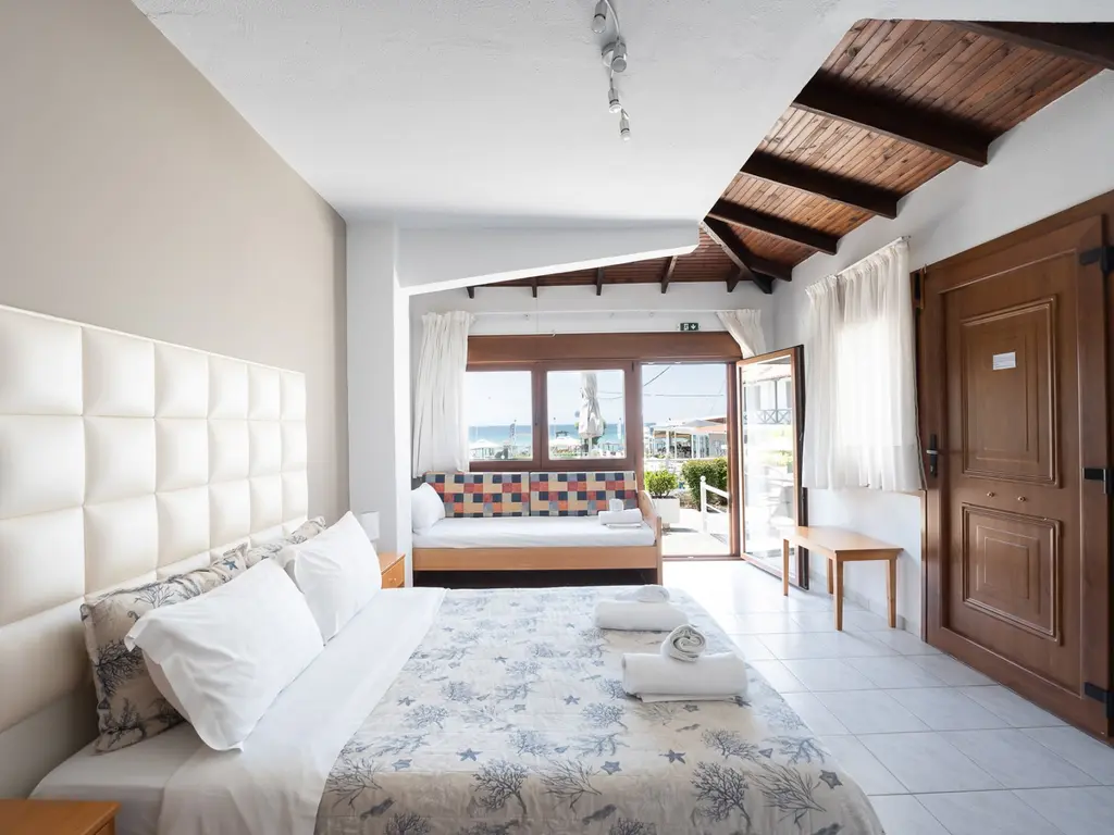 Снимка 8 - Georgalas Sun Beach Villa - Халкидики-Неа Каликратия, Гърция
