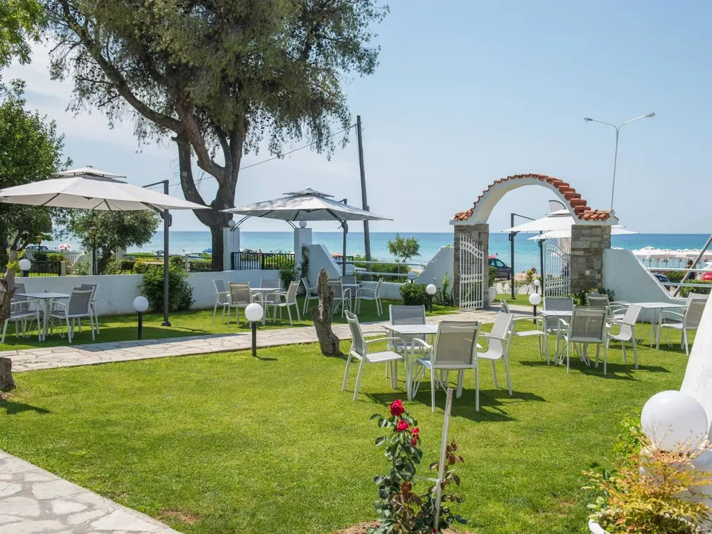 Снимка 18 - Georgalas Sun Beach Villa - Халкидики-Неа Каликратия, Гърция