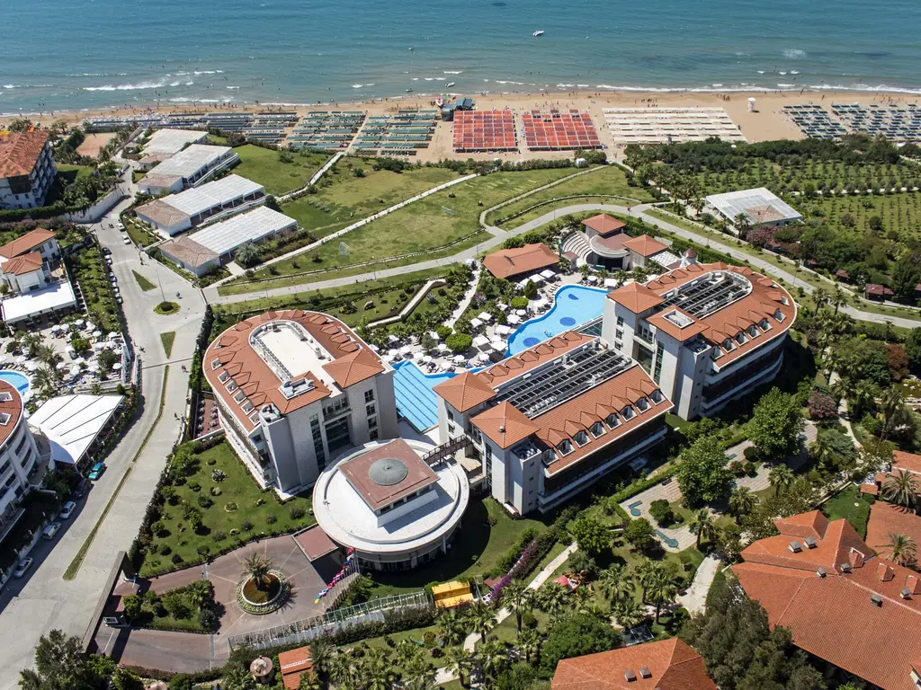 Снимка 2 - Alba Royal Hotel - Анталия-Сиде, Турция