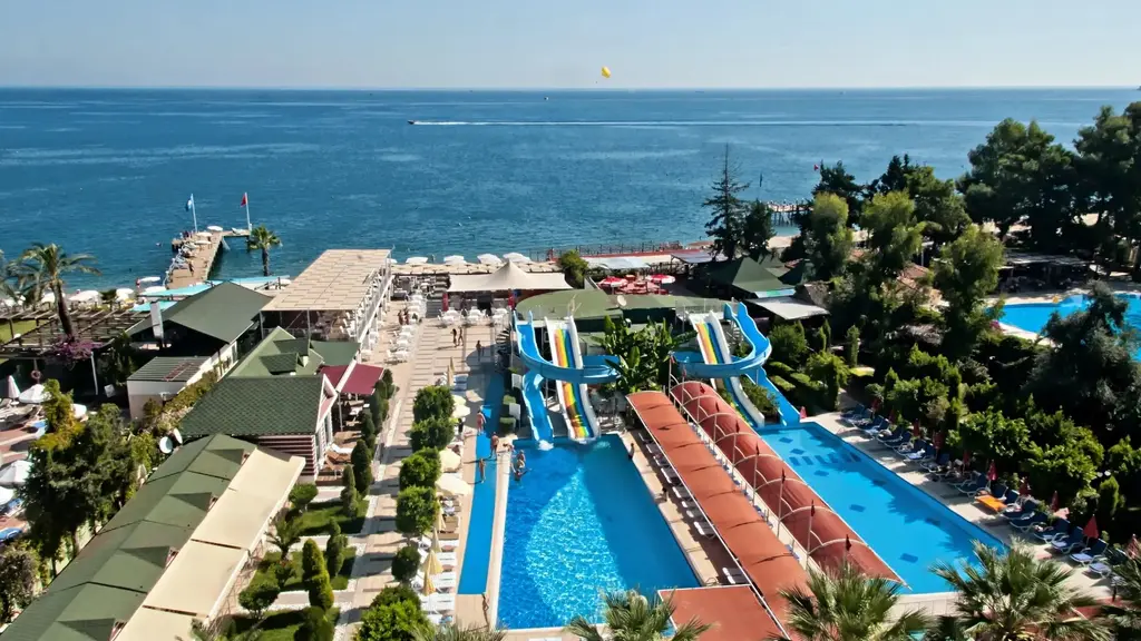 Снимка 4 - Armas Beach Hotel - Анталия-Кемер, Турция