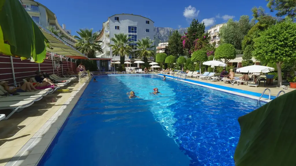 Снимка 2 - Armas Beach Hotel - Анталия-Кемер, Турция