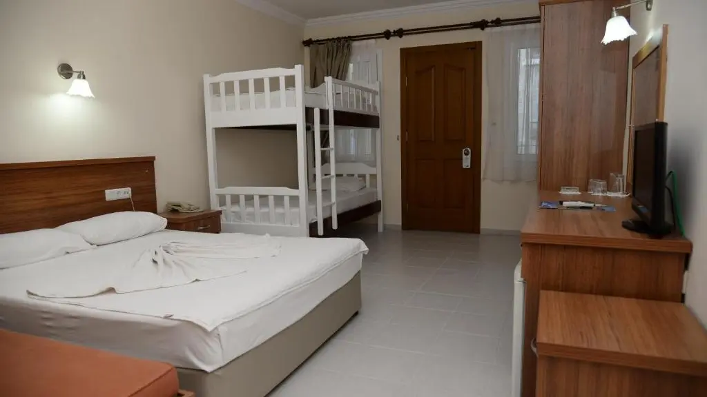 Снимка 13 - Karbel Hotel - Фетие, Турция