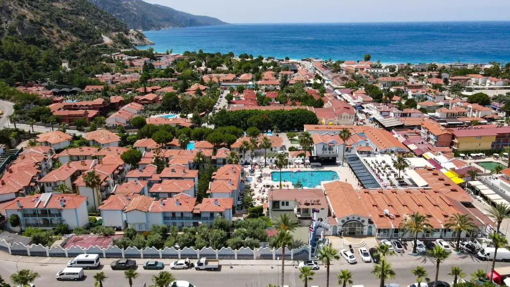 Снимка 2 - Karbel Hotel - Фетие, Турция