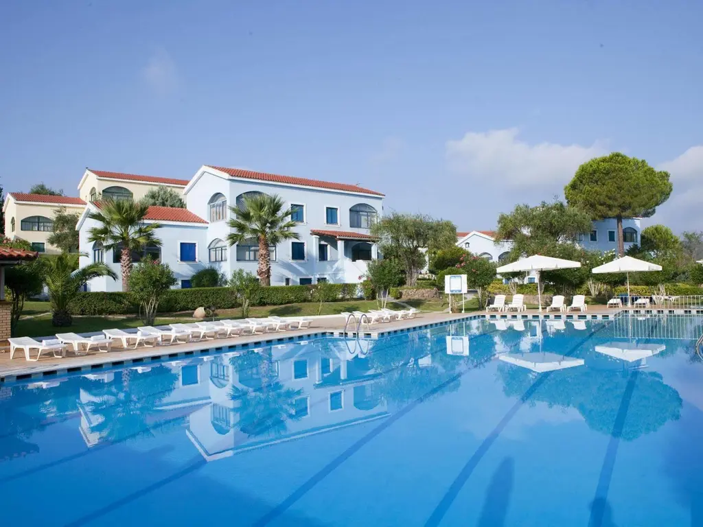 Снимка 8 - Govino Bay Corfu Hotel - Корфу, Гърция