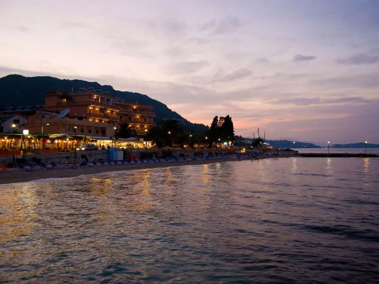 Снимка 3 - Potamaki Beach Hotel - Корфу, Гърция