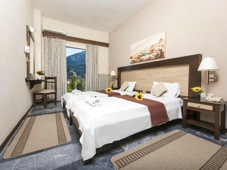 Снимка 21 - Potamaki Beach Hotel - Корфу, Гърция