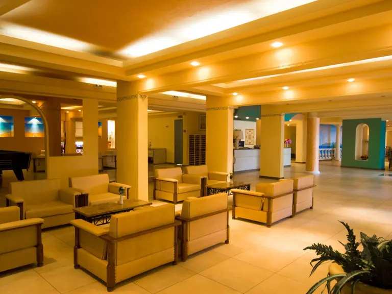 Снимка 17 - Potamaki Beach Hotel - Корфу, Гърция