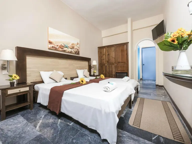 Снимка 20 - Potamaki Beach Hotel - Корфу, Гърция