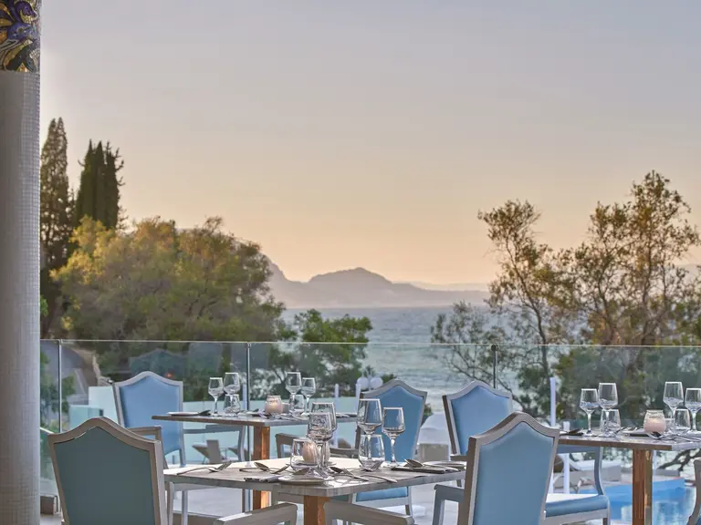 Снимка 18 - Mythos Palace Resort - Корфу, Гърция