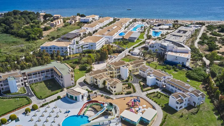 Снимка 2 - Sandy Beach Resort - Корфу, Гърция