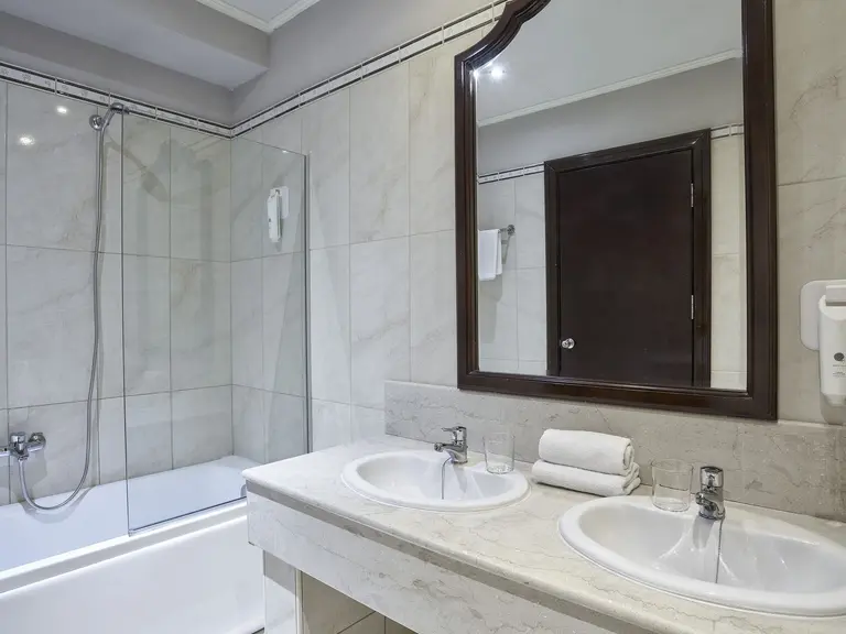 Снимка 11 - Sandy Beach Resort - Корфу, Гърция