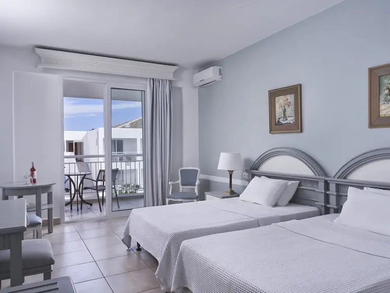 Снимка 6 - Sandy Beach Resort - Корфу, Гърция