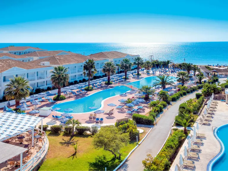Снимка 1 - Sandy Beach Resort - Корфу, Гърция