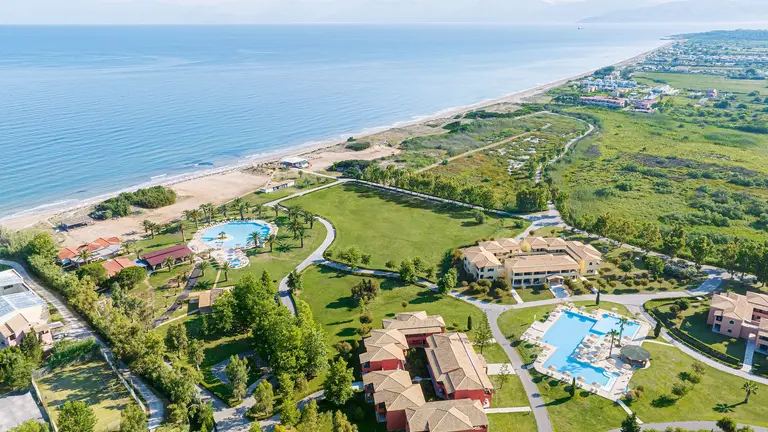 Снимка 2 - Grecotel LUXME Costa Botanica - Корфу, Гърция