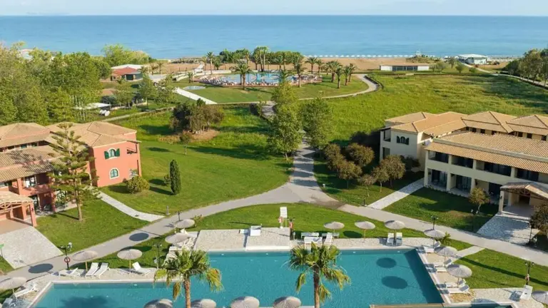 Снимка 4 - Grecotel LUXME Costa Botanica - Корфу, Гърция