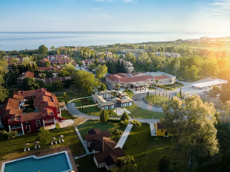 Снимка 1 - Grecotel LUXME Costa Botanica - Корфу, Гърция