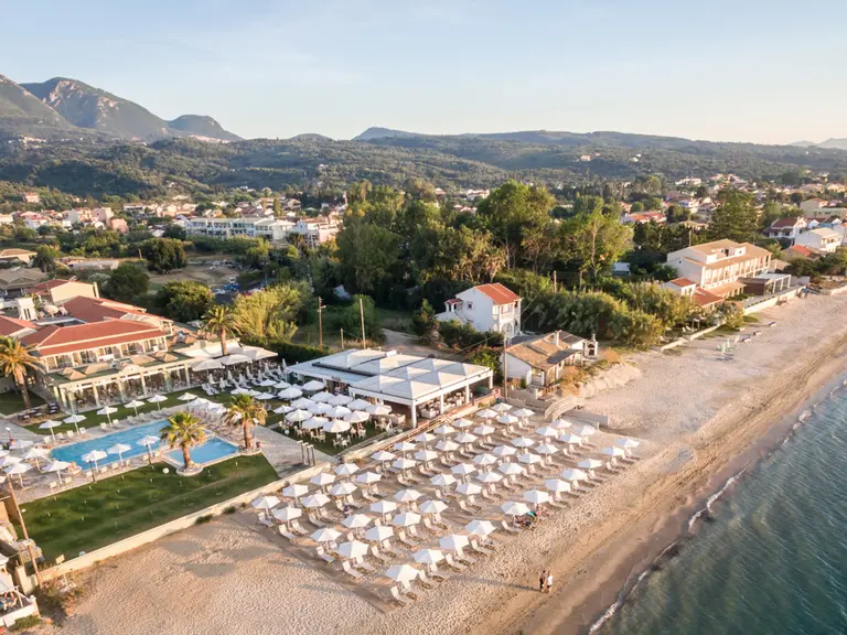 Снимка 1 - Acharavi Beach Hotel - Корфу, Гърция
