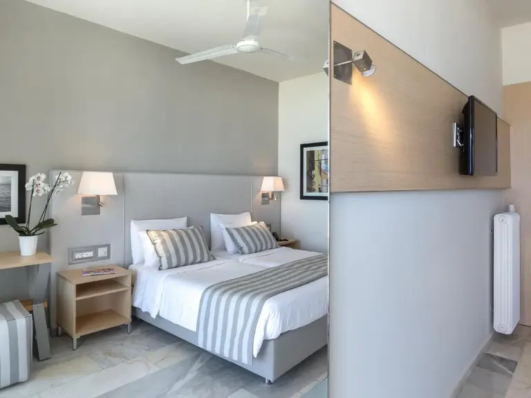 Снимка 46 - Acharavi Beach Hotel - Корфу, Гърция