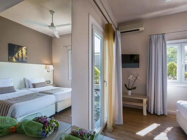 Снимка 18 - Acharavi Beach Hotel - Корфу, Гърция