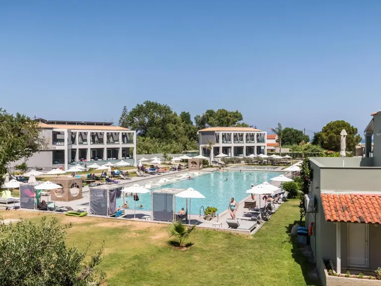 Снимка 5 - Acharavi Beach Hotel - Корфу, Гърция