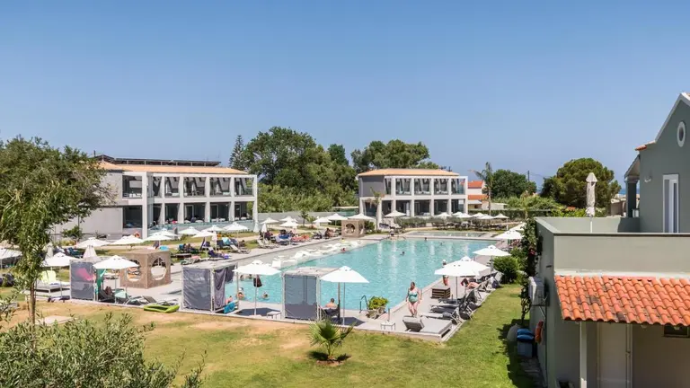 Снимка 5 - Acharavi Beach Hotel - Корфу, Гърция