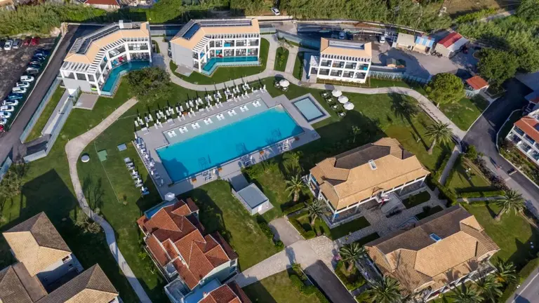 Снимка 4 - Acharavi Beach Hotel - Корфу, Гърция