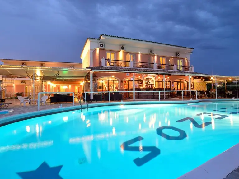 Снимка 27 - Molfetta Beach Hotel - Корфу, Гърция