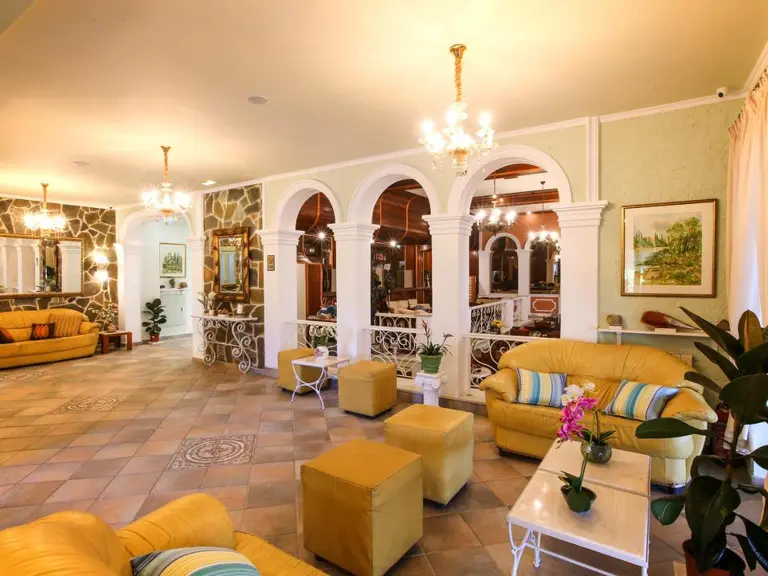 Снимка 7 - Molfetta Beach Hotel - Корфу, Гърция