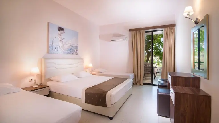 Снимка 4 - Hotel Rema - Халкидики-Ситония, Гърция