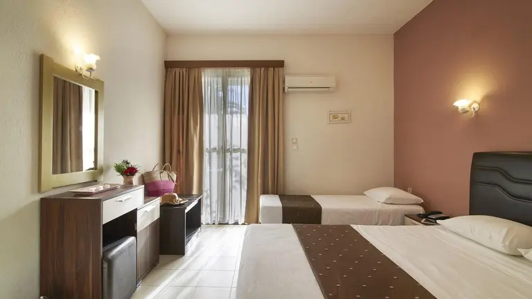 Снимка 3 - Hotel Rema - Халкидики-Ситония, Гърция