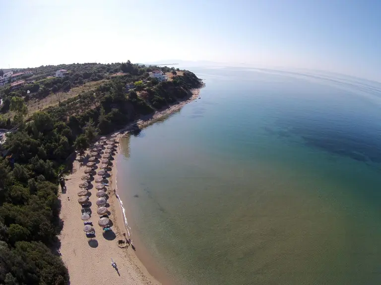 Снимка 28 - Trikorfo Beach - Халкидики-Ситония, Гърция