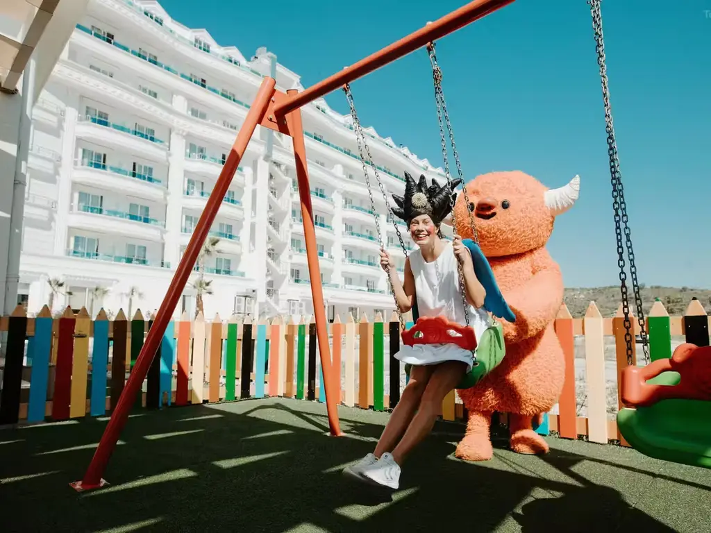 Снимка 6 - Grand Blue Fafa Resort - Дуръс, Албания