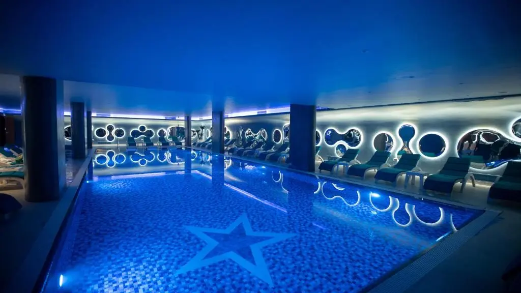 Снимка 9 - Grand Blue Fafa Resort - Дуръс, Албания