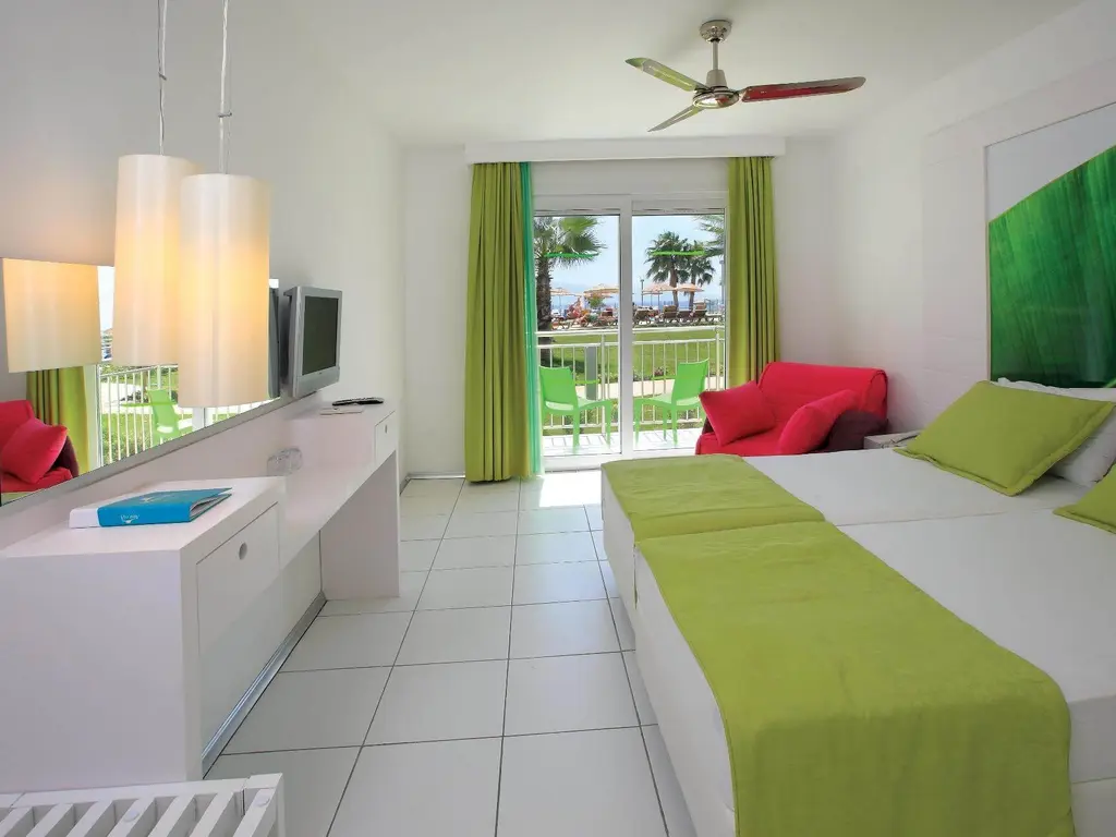 Armonia Holiday Village and Spa - разширена стая