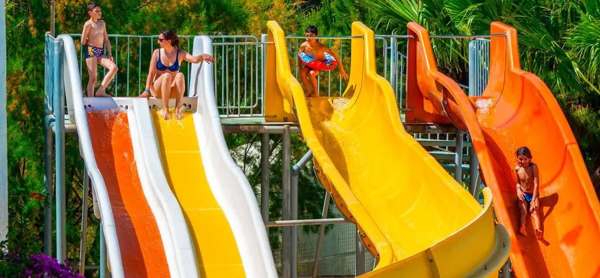 Armonia Holiday Village and Spa - пързалки