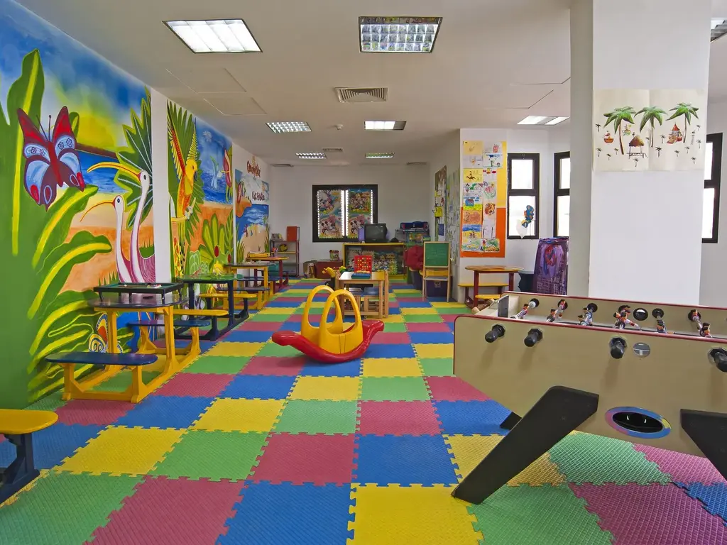 Детски клуб