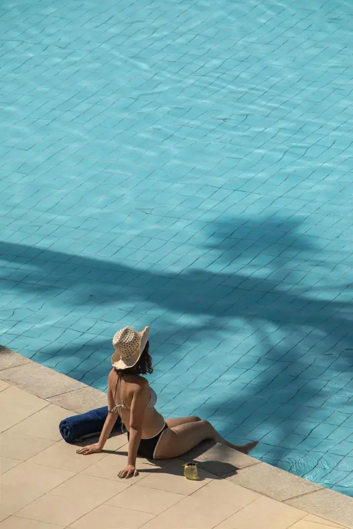 Чиста басейнна вода