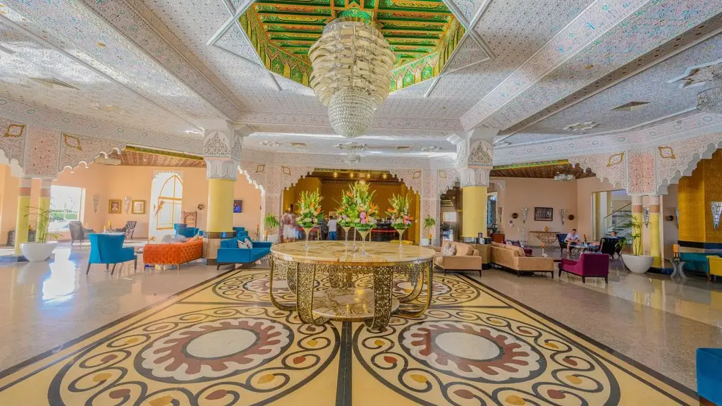 Лоби