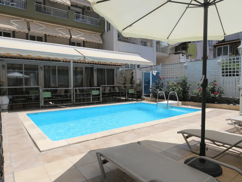 Снимка 14 - Mallas Hotel - Халкидики-Неа Каликратия, Гърция