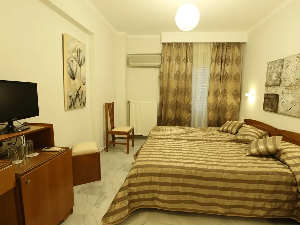 Снимка 29 - Mallas Hotel - Халкидики-Неа Каликратия, Гърция