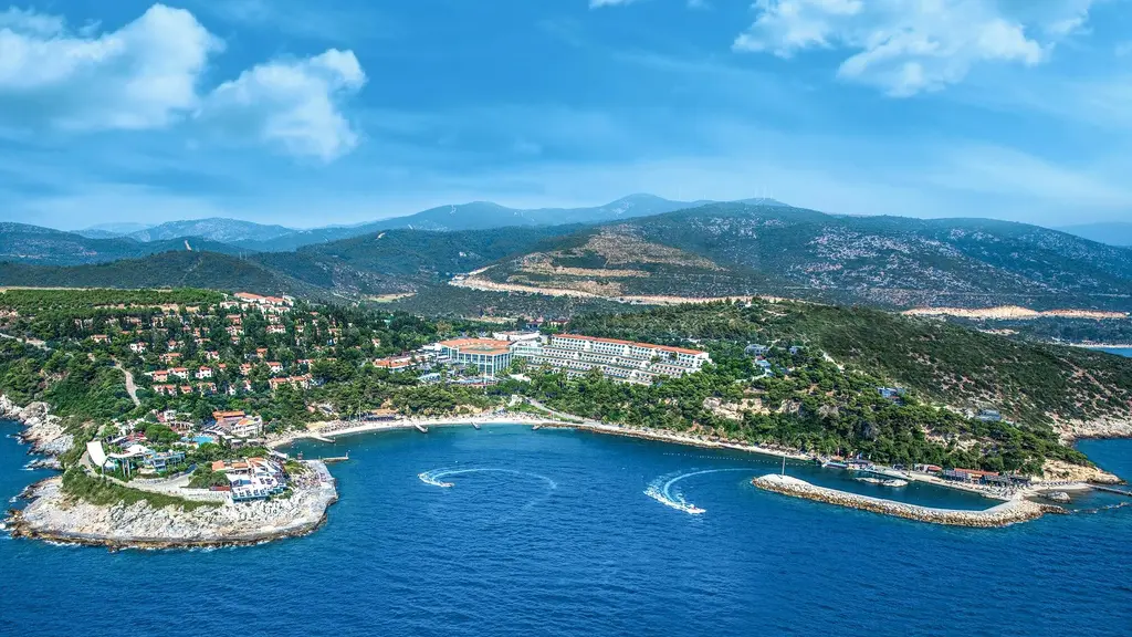 Снимка 2 - Pine Bay Holiday Resort - Кушадасъ, Турция